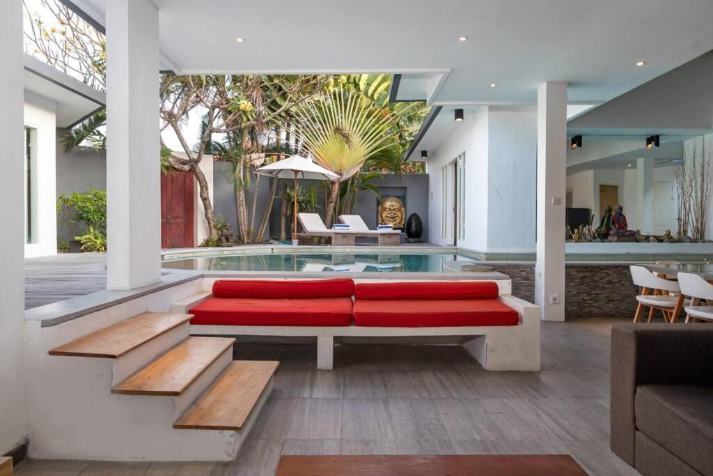 Villa Danumaya Seminyak (Bali)